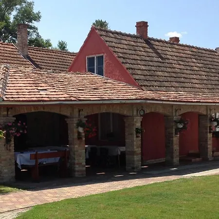 9 Balatonberény