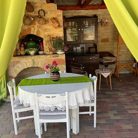 Holiday Home Balatonbereny * Balatonberény